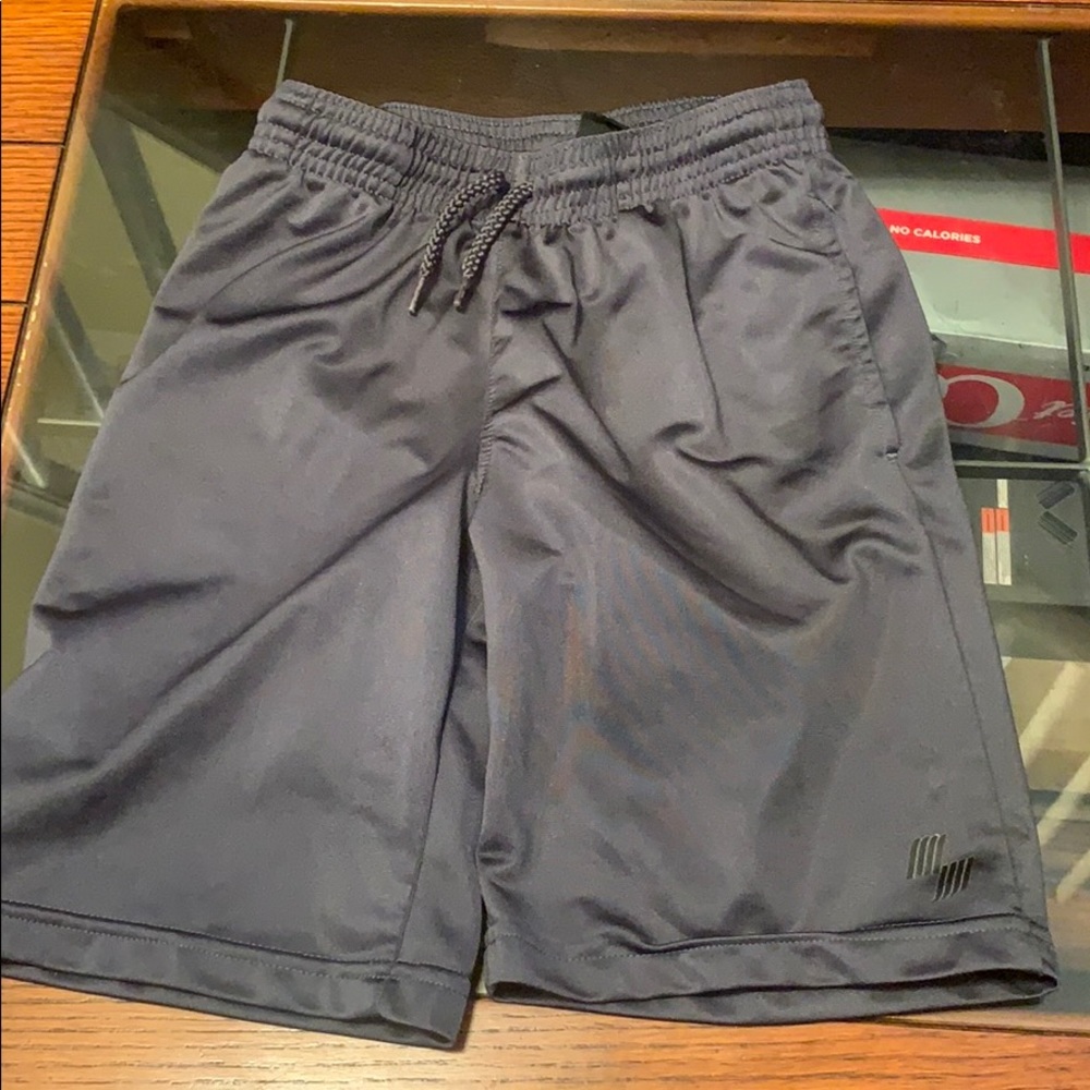 Boys medium shorts